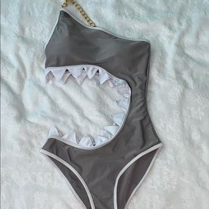 ✨NWOT Shark bite bathing suit✨